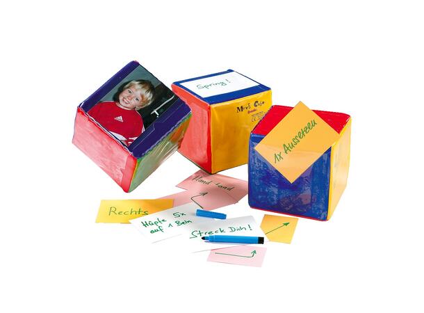 Aktivitetsterninger 16 cm 3 stk terninger med plastlomme 