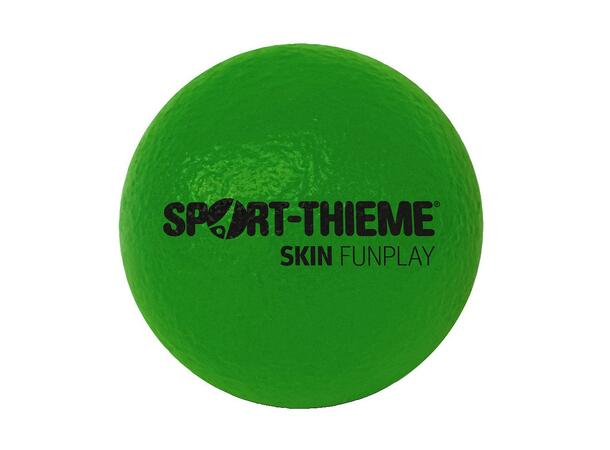 Softball Skin Funplay 14 cm Skumball med PU-trekk i ass.farger 