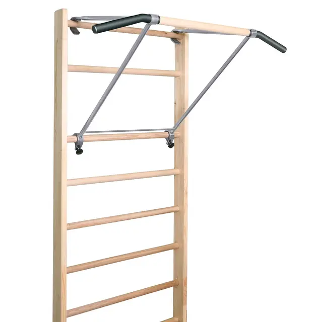 Ribbevegg med pull-up stang 230 cm 1 seksjon | Avstand 25,2 cm | Ask 