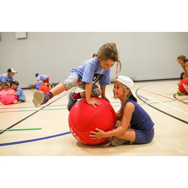 Omnikin® lekepakke - 3 baller Lette baller til lek og spill 
