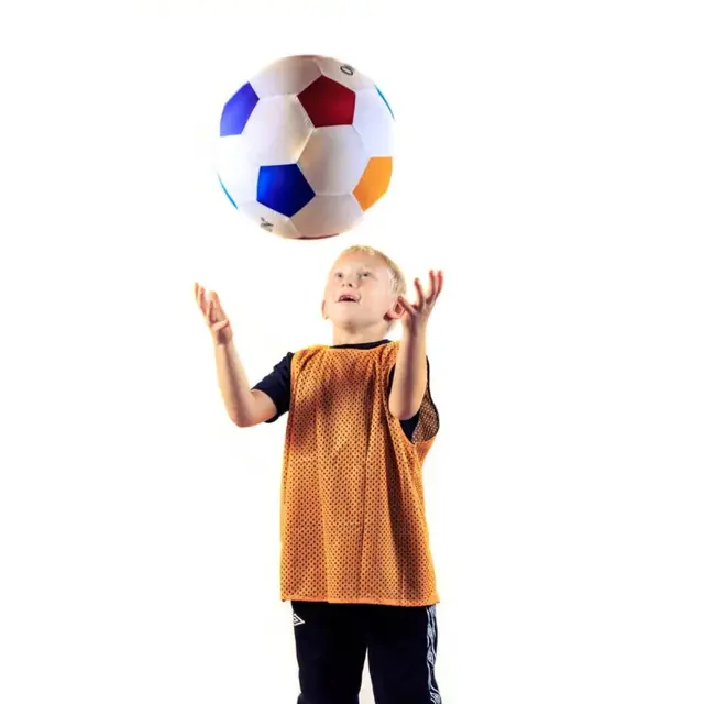 Omnikin® fotball- og volleyballpakke Pakke med 10 superlette baller 