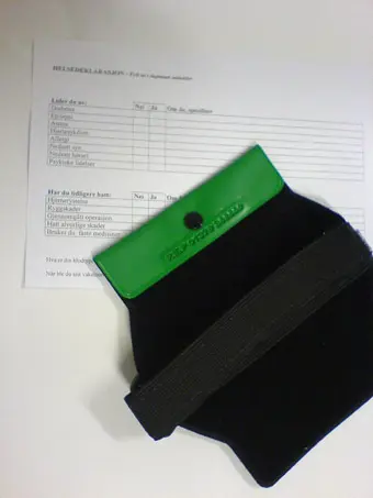 Medical card-holder/Feltritt m/kort 
