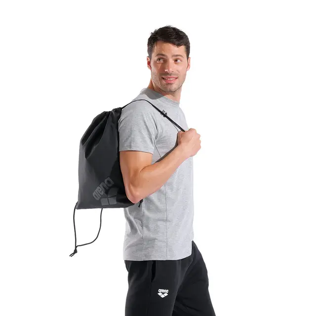 Arena One Go Svømmebag | 10 L Oppbevaringspose for svømmeutstyr 